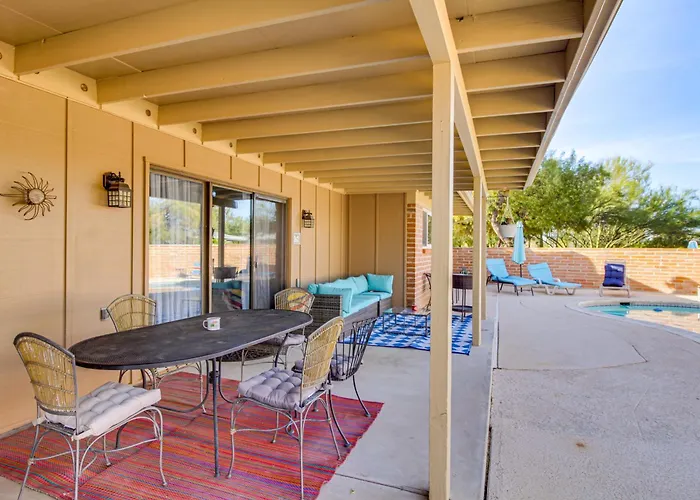 Private Pool & Fire Pit! Walkable Retreat * Tucson