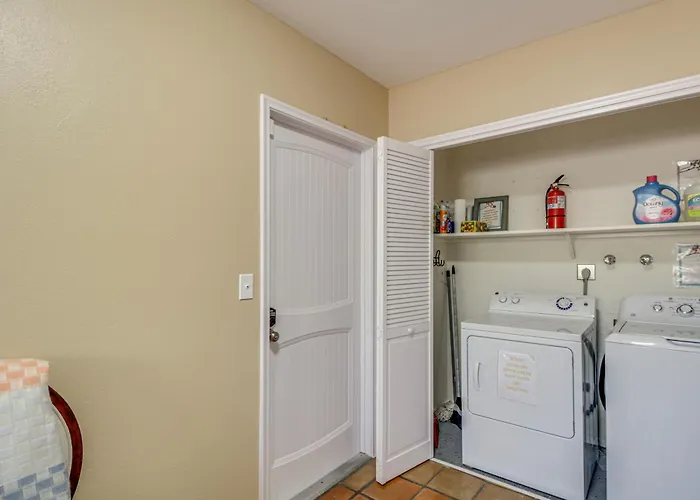 Private Pool & Fire Pit! Walkable Retreat *